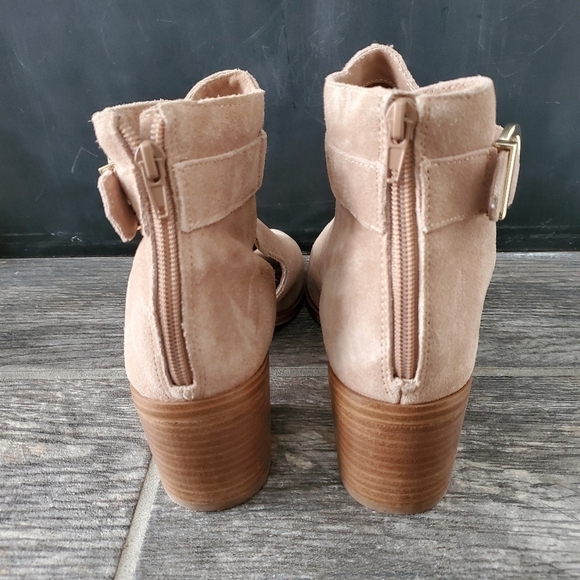 NEW Sole Society Tracy Block Heel Sandal Bootie - Picture 7 of 7